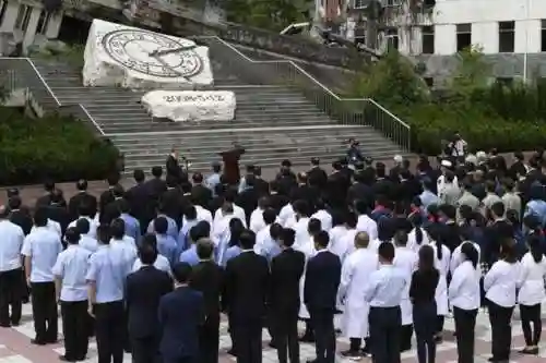 汶川地震前一天的前兆(汶川地震四大未解之谜)