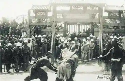 鬼图片大全100张(吓我一跳图片)插图13