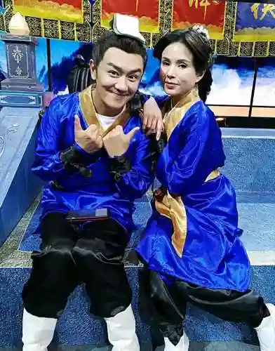 乔峰跟谁搭配阵容贴吧(云顶之弈s10最强阵容搭配)插图6