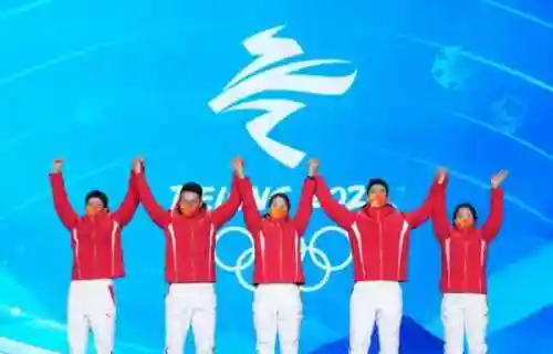 2022年冬奥会冠军中国选手(中国奥运金牌个人排行榜)插图2