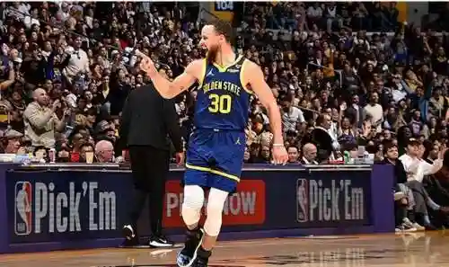球队历史阵容搭配最新图(NBA历史最强阵容)插图2