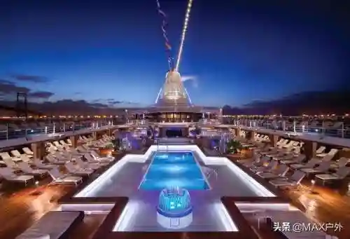 豪华游轮价格(买一艘游轮大概多少钱)插图18 豪华游轮价格(买一艘游轮大概多少钱)插图18