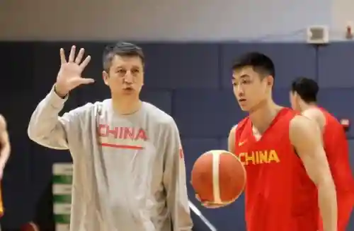 最强华人篮球阵容搭配表(亚洲杯最佳阵容)插图2