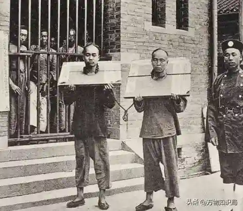鬼图片大全100张(吓我一跳图片)插图3