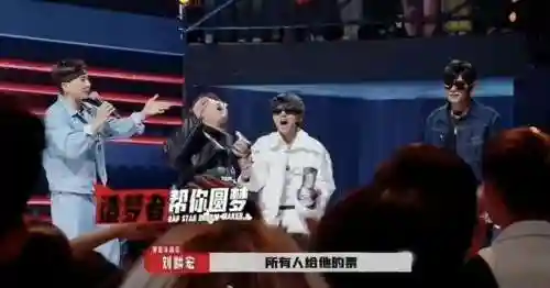 周杰伦演唱会门票(演唱会门票在哪个app买)插图1
