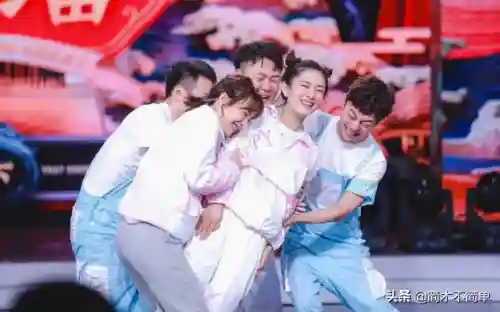 快乐机器人阵容搭配(机器人世界冒险最强阵容)插图4