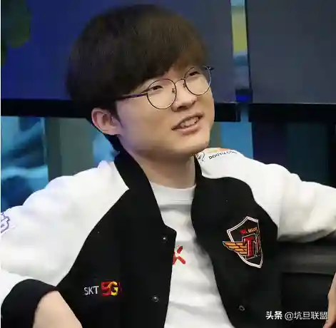 刀妹星元阵容怎么搭配(最新云顶之弈刀妹阵容搭配)插图2