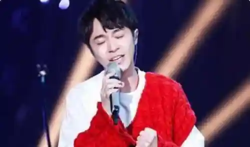 翻唱明星阵容搭配图片高清(跨年晚会合唱服装图片)插图3