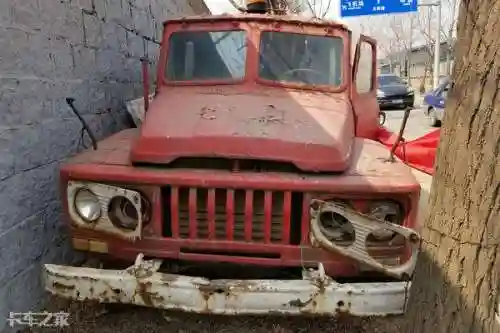 东风消防车(豪沃消防车)