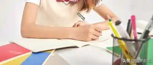 女生适合专业15个(女孩子适合的专业有哪些)插图1