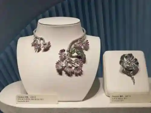 四叶草项链(4叶草项链什么牌子)插图8