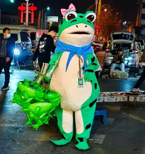冒险巨蛙阵容搭配推荐图(癫癫蛙的考验最强输出阵容)插图3