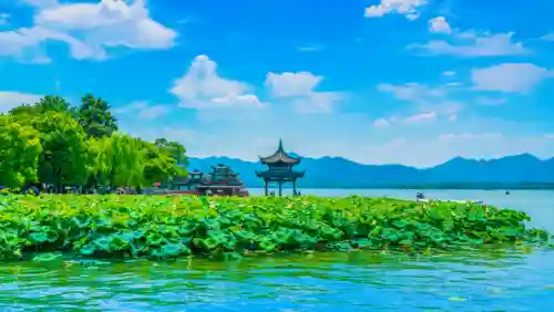 我的位面享受人生(悠闲在万千位面)插图5