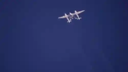 漫游太空搭配什么阵容最强(云顶之弈最强阵容与出装)插图7