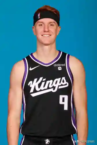 国王队替补阵容装备搭配(nba现役最强替补阵容)插图7
