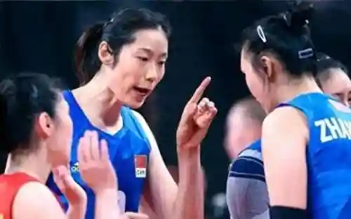 美国女排搭配阵容图表片(中国女排最强阵容名单)