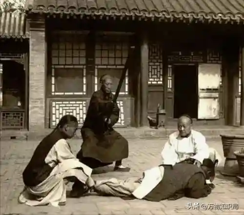 鬼图片大全100张(吓我一跳图片)插图2
