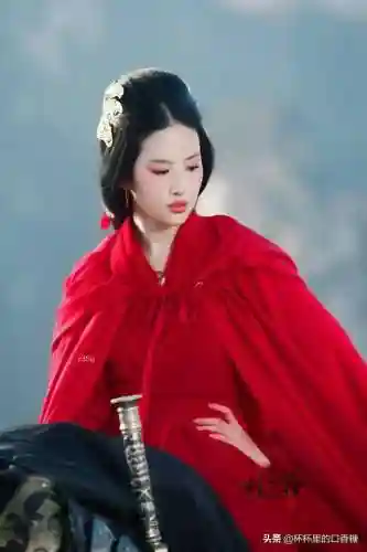宫廷斗篷搭配阵容推荐女(宫廷计后期尚药最强阵容)插图27