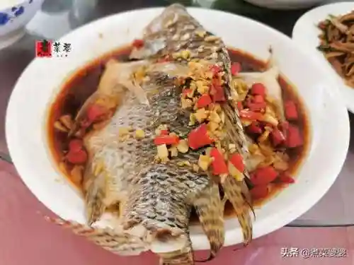 云南人结婚阵容装备搭配(云南人订婚需要准备什么)插图12