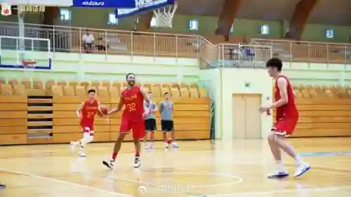 男篮拉练阵容搭配图片高清(中职篮全力以赴阵容推荐)
