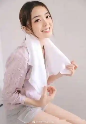 英雄联盟游戏解说(lol一进游戏的BGM)插图2