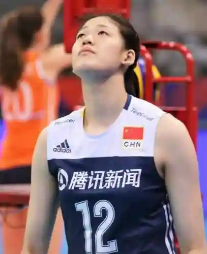 李盈莹组队阵容搭配(女神联盟2后期最佳阵容)
