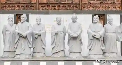 竹林七贤阵容搭配(烟雨江湖终极阵容)