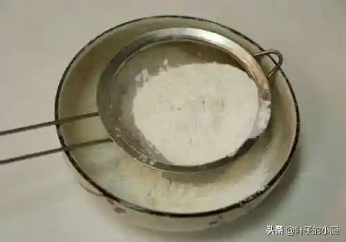烤箱做蛋糕(新手怎么使用烤箱)插图5