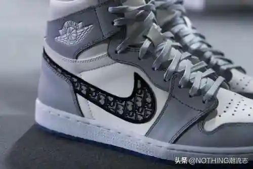 奢侈品十大顶级品牌(欧洲奢侈品牌排行榜)插图10 奢侈品十大顶级品牌(欧洲奢侈品牌排行榜)插图10