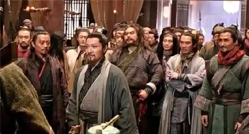 绝世高人阵容搭配攻略(大千世界最强伙伴阵容推荐)
