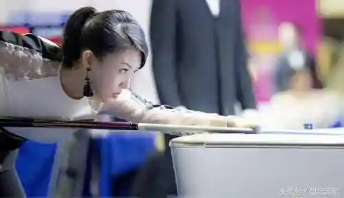 丁俊晖和潘晓婷结婚照(潘晓婷丈夫是哪个)插图3