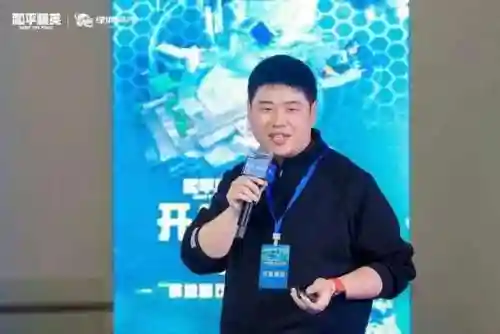 和平精英卡牌阵容搭配图(和平精英最强搭配衣服)插图9