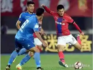 58同城中甲阵容搭配(西甲官方最佳阵容)插图11