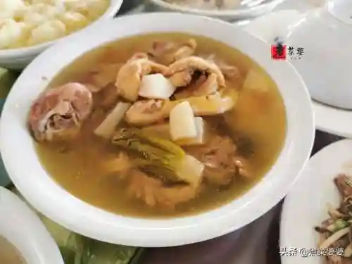 云南人结婚阵容装备搭配(云南人订婚需要准备什么)插图6