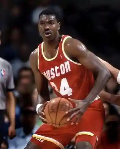 姚明王朝阵容搭配(最强nba王朝阵容评分)插图2