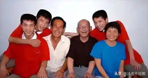 福星小法老阵容搭配图片(2021云顶6福星阵容搭配图)插图6 福星小法老阵容搭配图片(2021云顶6福星阵容搭配图)插图6