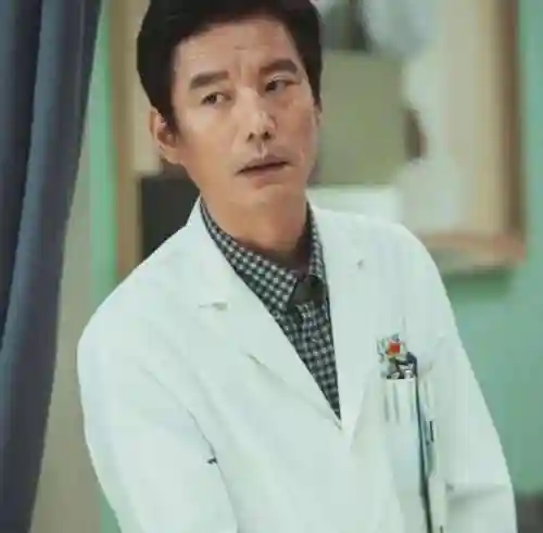 非凡医者豪华阵容搭配最新(华佗黑科技阵容搭配攻略)插图1