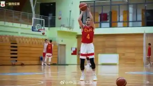 男篮拉练阵容搭配图片高清(中职篮全力以赴阵容推荐)插图2