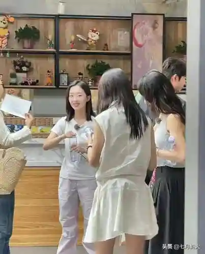 手游推荐女生搭配阵容最新(女生手游排行榜前十名)插图5