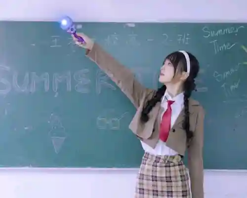 爱灵双生神女如何搭配阵容(启源女神平民的四大最强阵容)