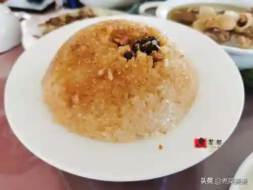 云南人结婚阵容装备搭配(云南人订婚需要准备什么)插图13