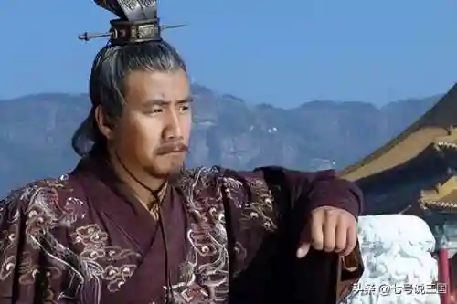 巨兽战场甲兵阵容搭配图(巨兽战场平民最强阵容第一名)
