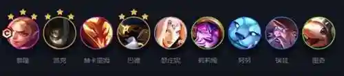 玩派克怎么搭配阵容好看(黑色派克服搭配图片女)