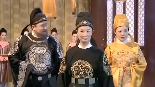 狄仁杰武则天刺客阵容搭配(狄仁杰的出装最强)插图2