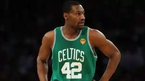 球队历史阵容搭配表最新(NBA 30支球队历史阵容)插图10