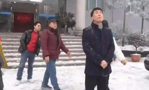 狂潮演员阵容搭配图(僵尸风暴阵容推荐)插图16 狂潮演员阵容搭配图(僵尸风暴阵容推荐)插图16