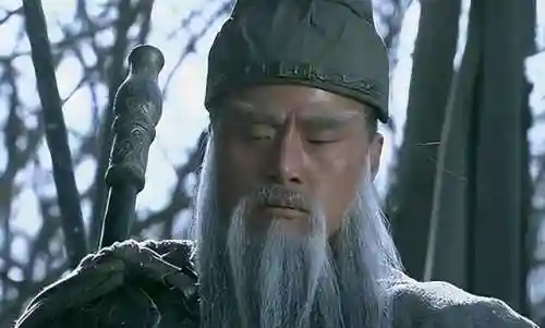吕布关羽阵容搭配最新攻略(关羽张飞最强阵容搭配)