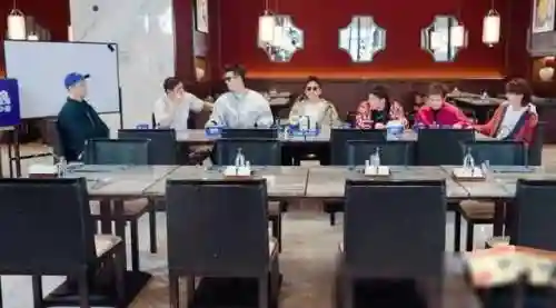 快乐4最强阵容搭配图(youtd最强阵容)插图4
