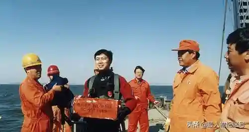 140人飞机遇难(载有100人的飞机坠毁)插图25