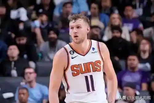 射手轮换阵容搭配谁(五个射手的阵容叫什么)插图4